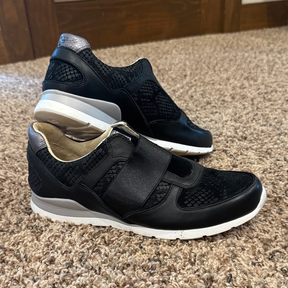 UGG Black and Silver Casual Sneakers